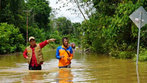 Pendataan Korban Banjir Di Kapuas Hulu Kalbar Terus Dilakukan