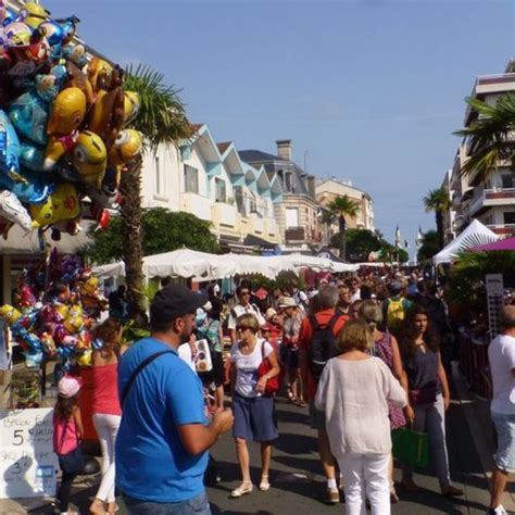 Braderie Des Commercants Arcachon