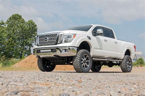 Rough Country Nissan Titan Lift Kit A