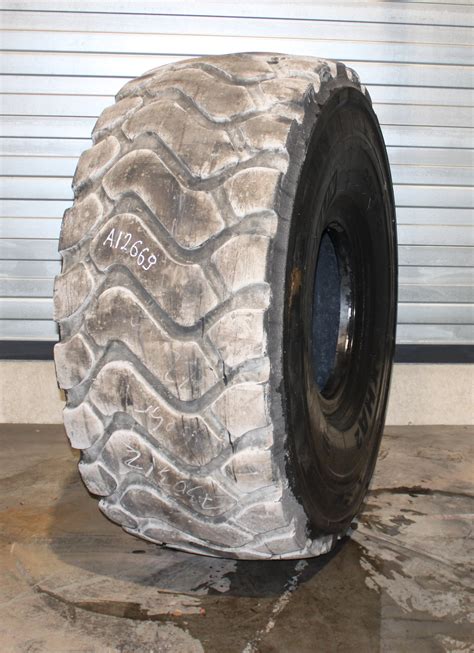 29 5R25 USED MICHELIN XHA2 216A2 L 3 TL 24MM 55 COSM REP A12669