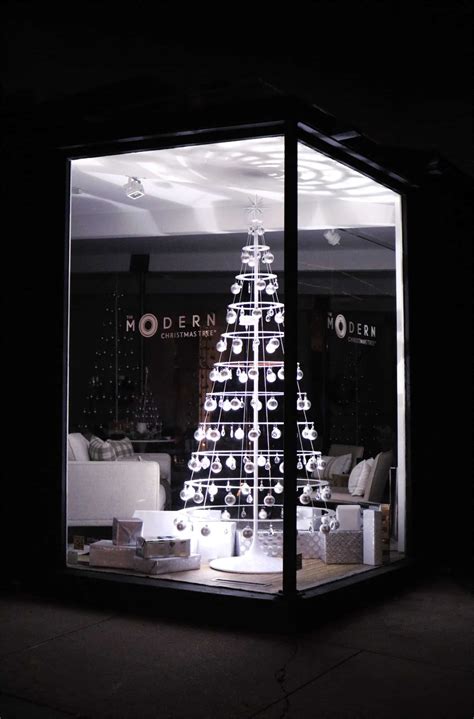 Store - Modern Christmas Trees