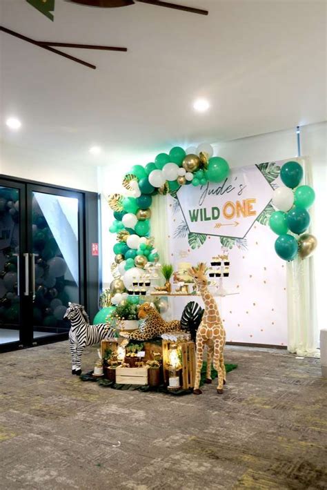 Wild One Safari Birthday Party Ideas Photo 25 Of 29 Safari Birthday