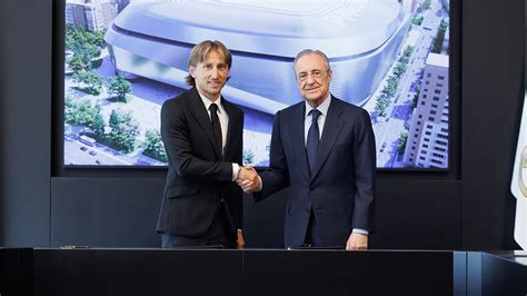 El Real Madrid Hace Oficial Un Secreto A Voces La Renovaci N De Modric