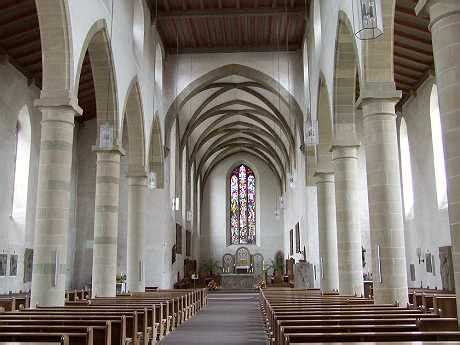 Franziskanerkirche Kreuzerh Hung Rumabel