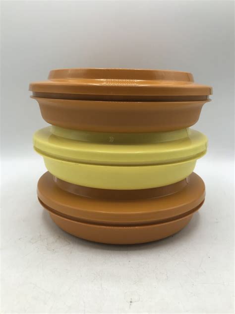 Lot De Assiettes De Pique Nique Tupperware Ressourcerie Histoires