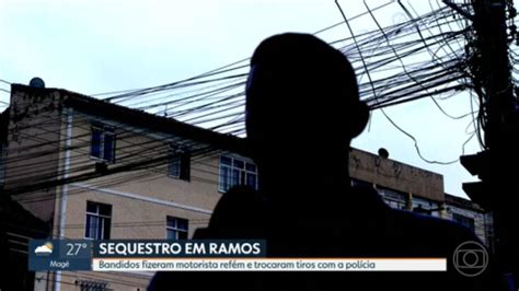 Bandidos fazem motorista refém e trocam tiros a polícia em Ramos