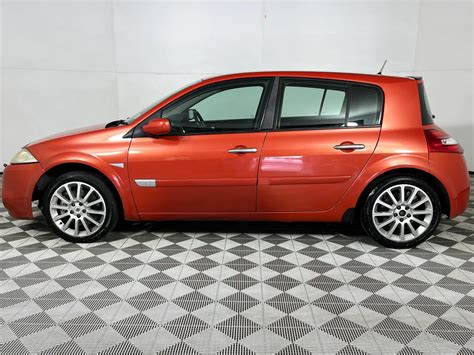 Renault Megane II 2.0T Sport 5 Door for sale - R 41 900 | Carfind.co.za