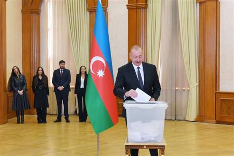 Wahl in Aserbaidschan Aliyev geht in fünfte Amtszeit