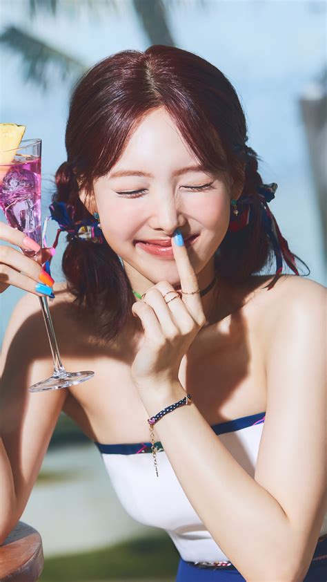 1378962 TWICE 트와이스 Nayeon 나연 Im Na yeon Rare Gallery HD Wallpapers