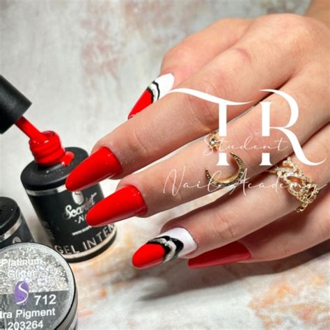 Unghie Estive Tantissime Idee Per Le Vostre Nail Art Scarlet Nail