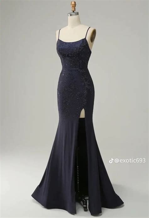 Pin Di Autumn Crites Su Prom Wedding Dresses Vestiti A Sirena Per