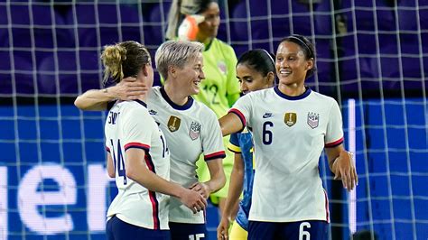 Us Soccer To Give Equal Pay To Men And Women