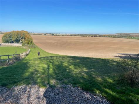 Barbury Castle - Wiltshire Walks