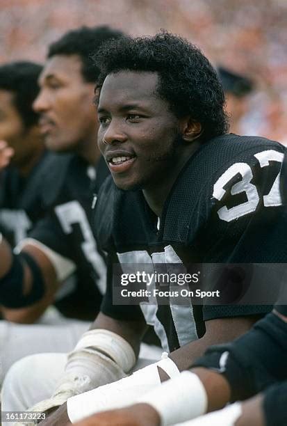 Lester Hayes Photos And Premium High Res Pictures Getty Images