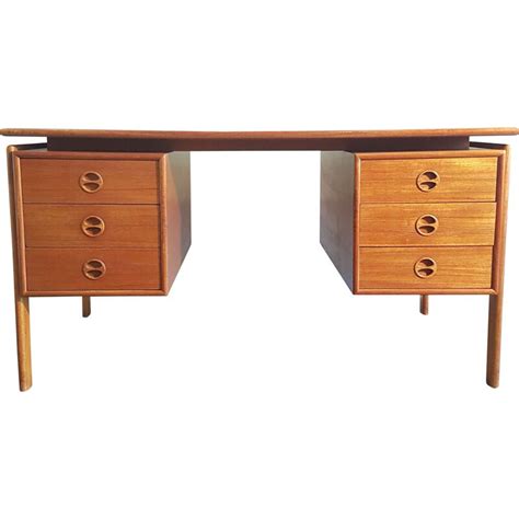 Bureau danois vintage en teck par Arne Vodder pour Gv Møbler 1960