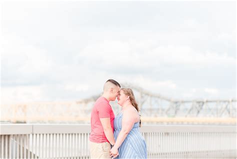 Louisville Waterfront Park | Dani + Gene | Courtney Carney Photography