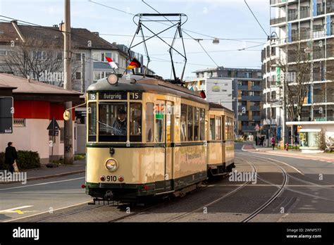 Historische Straßenbahn der Nürnberg Fürther Straßenbahn hier in der