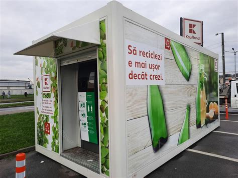 Kaufland a instalat automate de reciclare în Brașov La schimb