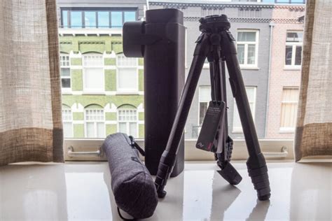 Peak Design Travel Tripod Review: Unboxing & Testing