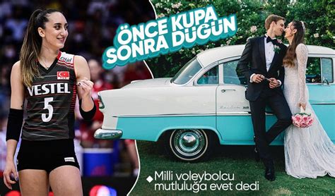 Milli Voleybolcu Ay A Ayka Antren R Mert Alt Nta La Zmir De Evlendi