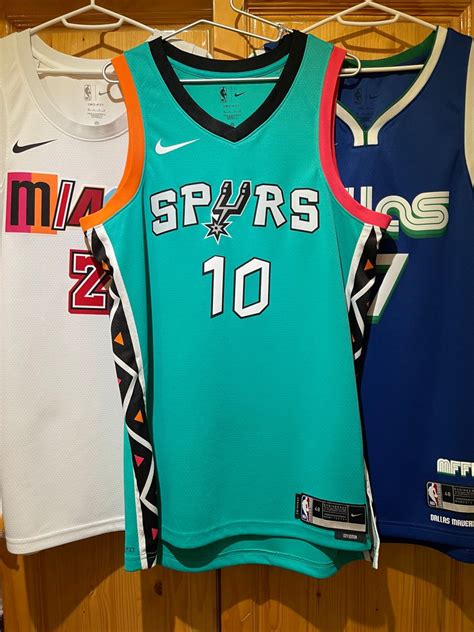 Jeremy Sochan spurs city nike nba jersey swingman 男裝 運動服裝 Carousell