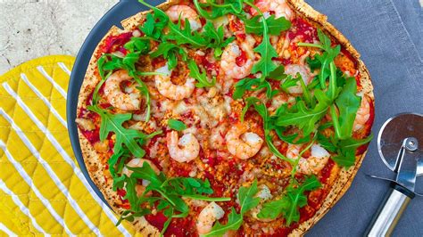 Garlic Prawn Pizza | 28 By Sam Wood