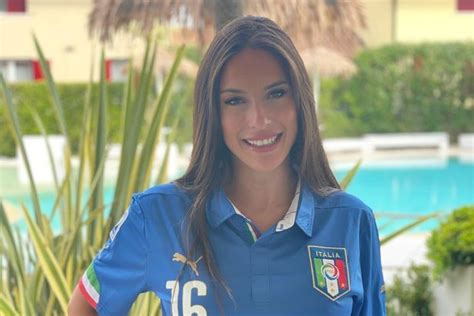 Most Beautiful Italian Footballer Loves Bikini Beach Snaps And Has Pro Player Husband Daily Star