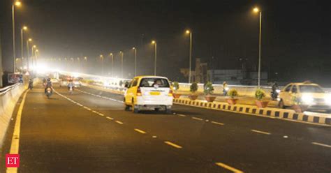 Centre Plans To Increase Speed Limit On Expressways To 130 140 Kmph