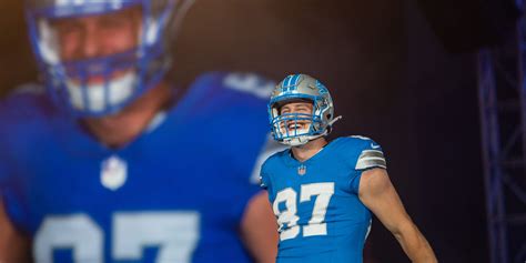 Travis Kelce Says Sam LaPorta Had Best Year at TEU