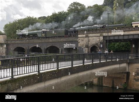 Royal Scotsman Train Stock Photos & Royal Scotsman Train Stock Images - Alamy