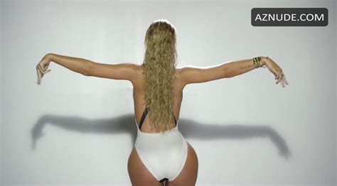 BOOTY NUDE SCENES AZNude