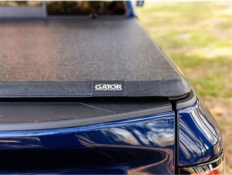 Gator Sfx Tri Fold Soft Folding Tonneau Cover 61513 Realtruck