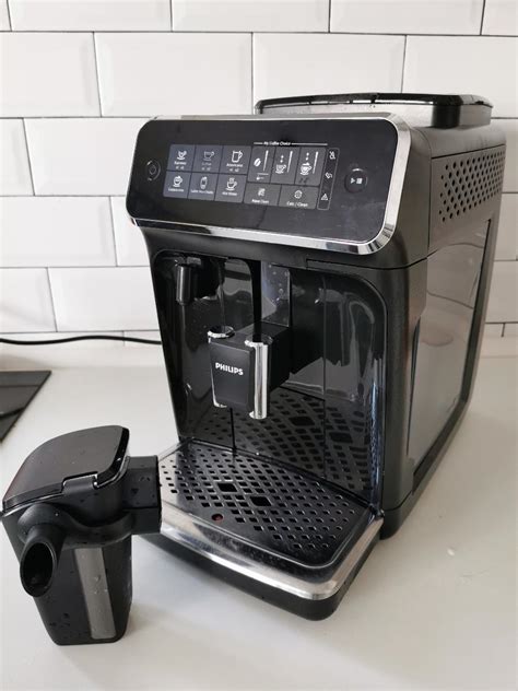 Philips EP3241 LatteGo plně automatický kávovar Aukro