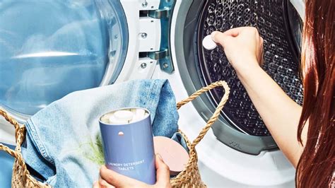 How To Wash Clothes Using A Washing Machine