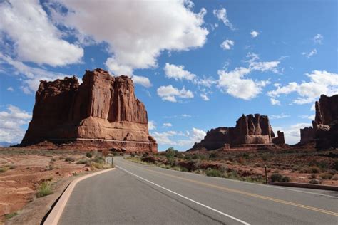 A Guide To Of The Best Hikes In Arches National Park