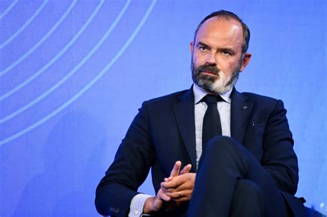 Légion d honneur livre documentaire Que devient Édouard Philippe