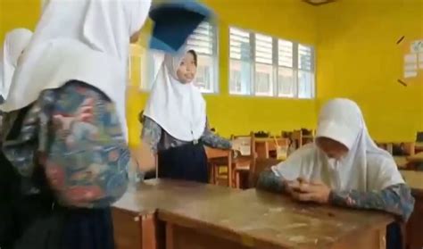 Viral Siswi Smp Di Maros Jadi Korban Perundungan Di Ruang Kelas