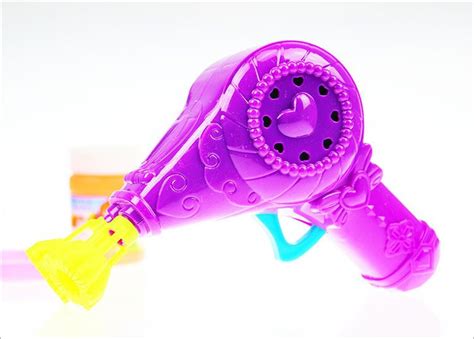 Best 2015 Kids Double Pipe Bubble Gun Bath Toy Soap Bubble Blower Child