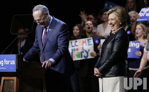 Photo Chuck Schumer And Hillary Clinton At The Apollo Theate