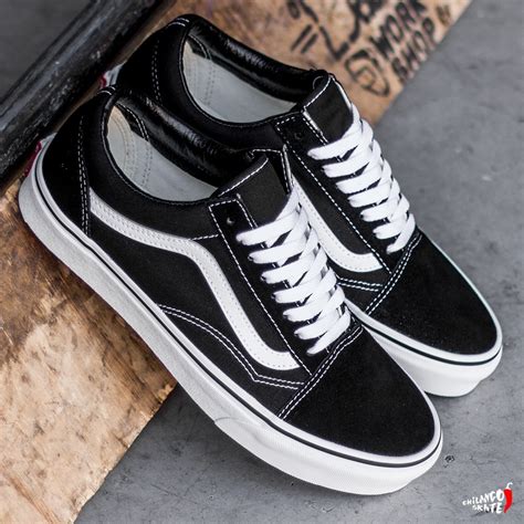 Tenis Vans Old Skool Black And White W