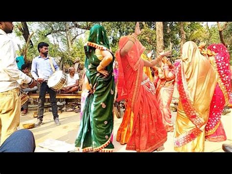 Bagheli Bhabhi Ka Bhangra Desi Dance Youtube