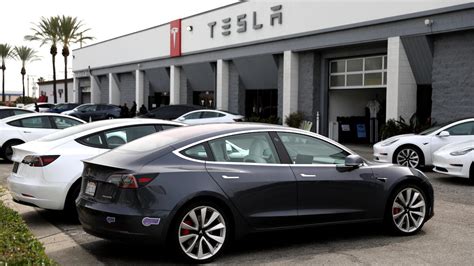 Tesla Recalls 363000 Vehicles Over Self Driving Software Risking