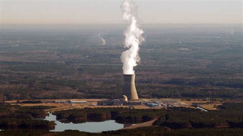 Duke Energy Needs To Slash Carbon Dioxide Emissions In Nc Raleigh News And Observer