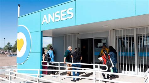 Calendario de pagos ANSES quiénes cobran hoy martes 17 de diciembre