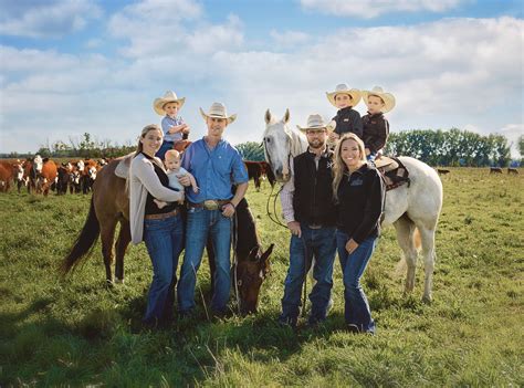 McKown Funeral Home: Professional services and obituaries 2