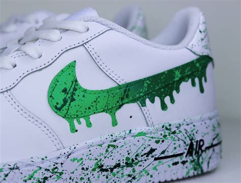 Nike Air Force 1 'kelly Green Drip' Splatters Custom Sneakers for Women ...