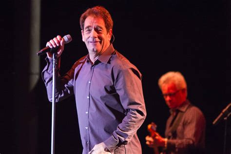 Huey Lewis Cancels 2018 Performances Because of Hearing Loss | The ...