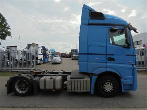 Mercedes Benz Actros 1842 Ciągnik siodłowy Truck1 ID 7537047