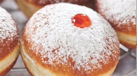 Israels Secret Hanukkah Doughnut Recipe The Forward