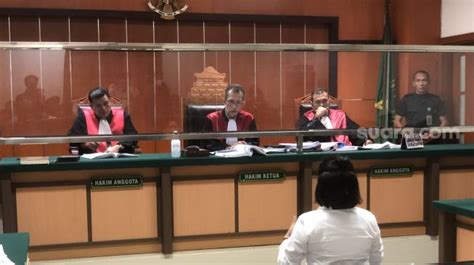 Pengacara Sebut Unsur Penipuan Dan Penggelapan Perkara Natalia Rusli